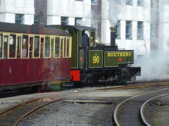 
FR 190 'Lyd', Porthmadoc Station, April 2013